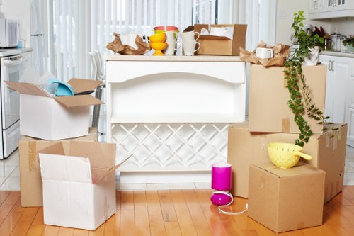 Local moving team handling access challenges in Croydon