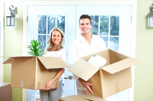 Moving day preparation checklist for customers in Croydon
