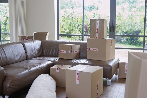 Variety of packing boxes suitable for flats, houses, and offices in Croydon
